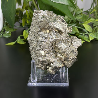 Natural Pyrite Crystal Cluster Raw Healing Stone, Golden Gemstone Mineral Specimen for Meditation, Energy Work, Home Decor, Collectors Display - RMI720