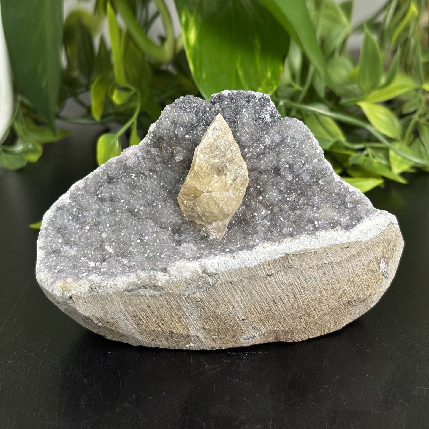 Natural Quartz & Calcite Crystal – Raw Healing Gemstone & Mineral Specimen for Energy Work, Meditation & Home Décor – Unique Collector’s Stone for Display & Spiritual Use - RMI727