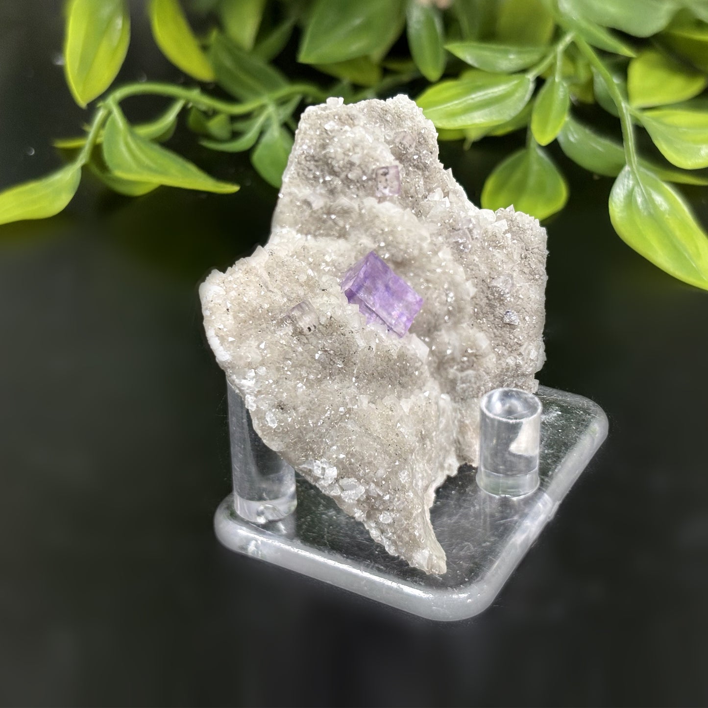 Natural Fluorite Crystal Mineral Specimen – Healing Stone for Focus, Clarity, Protection & Energy Cleansing - RMI739