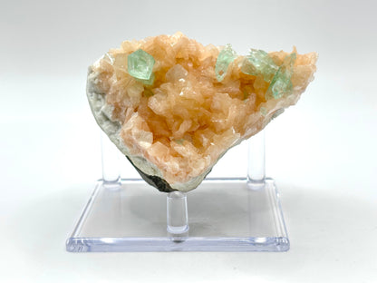 Natural Stilbite Green Apophyllite Mineral Specimen Beautiful Crystal for Collectors, Healing, Meditation & Home Decor Perfect for Mineral Enthusiasts & Energy Practices