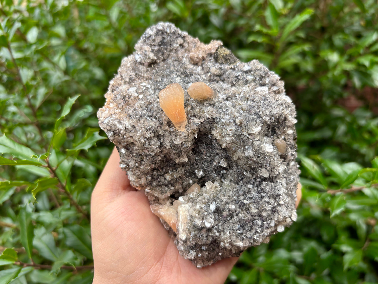 Natural Stilbite & Heulandite Mineral Specimen Stunning Crystal Cluster for Healing Energy, Meditation, Home & Office Decor, Collectors, and Mineral Enthusiasts - RMI823