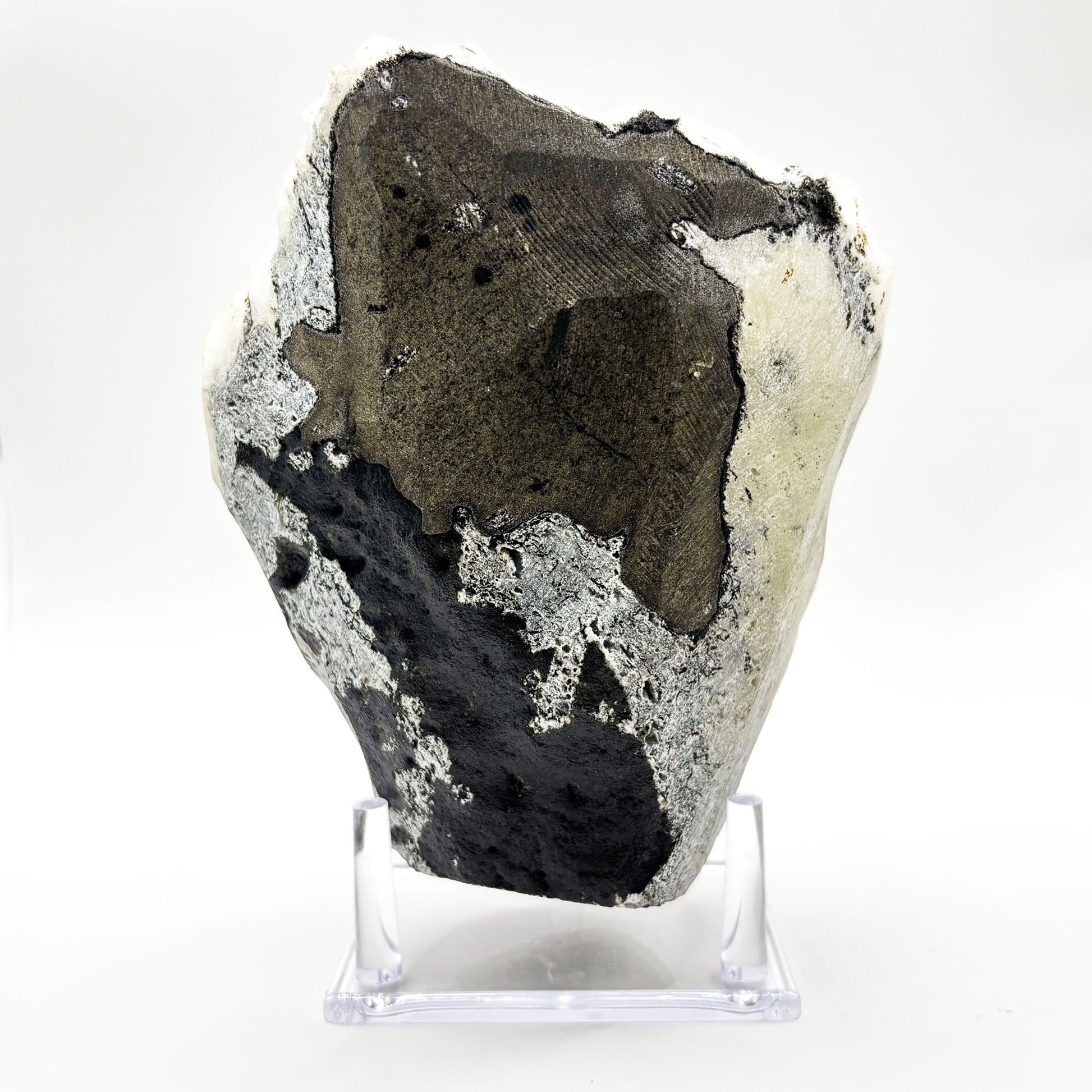 Natural Chalcedony & Apophyllite Mineral Specimen - Gem Avenue