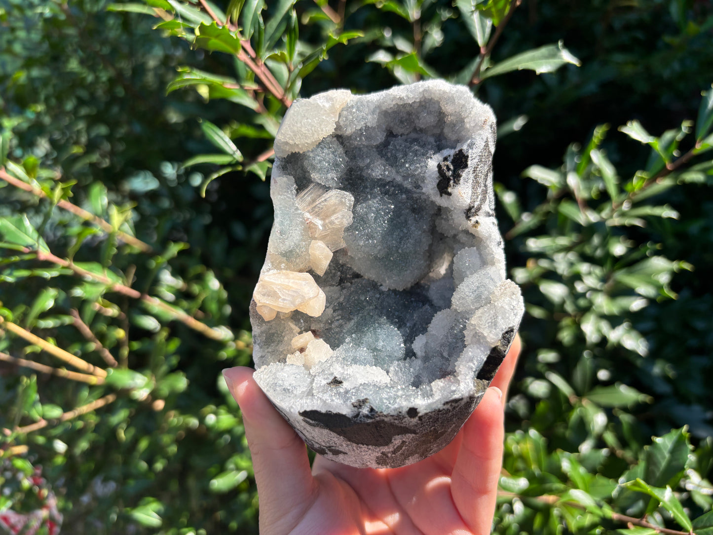 Natural Stilbite & Chalcedony Mineral Specimen Unique Crystal Cluster for Collectors, Healing Stone, Meditation Energy, and Decorative Display Piece - RMI832