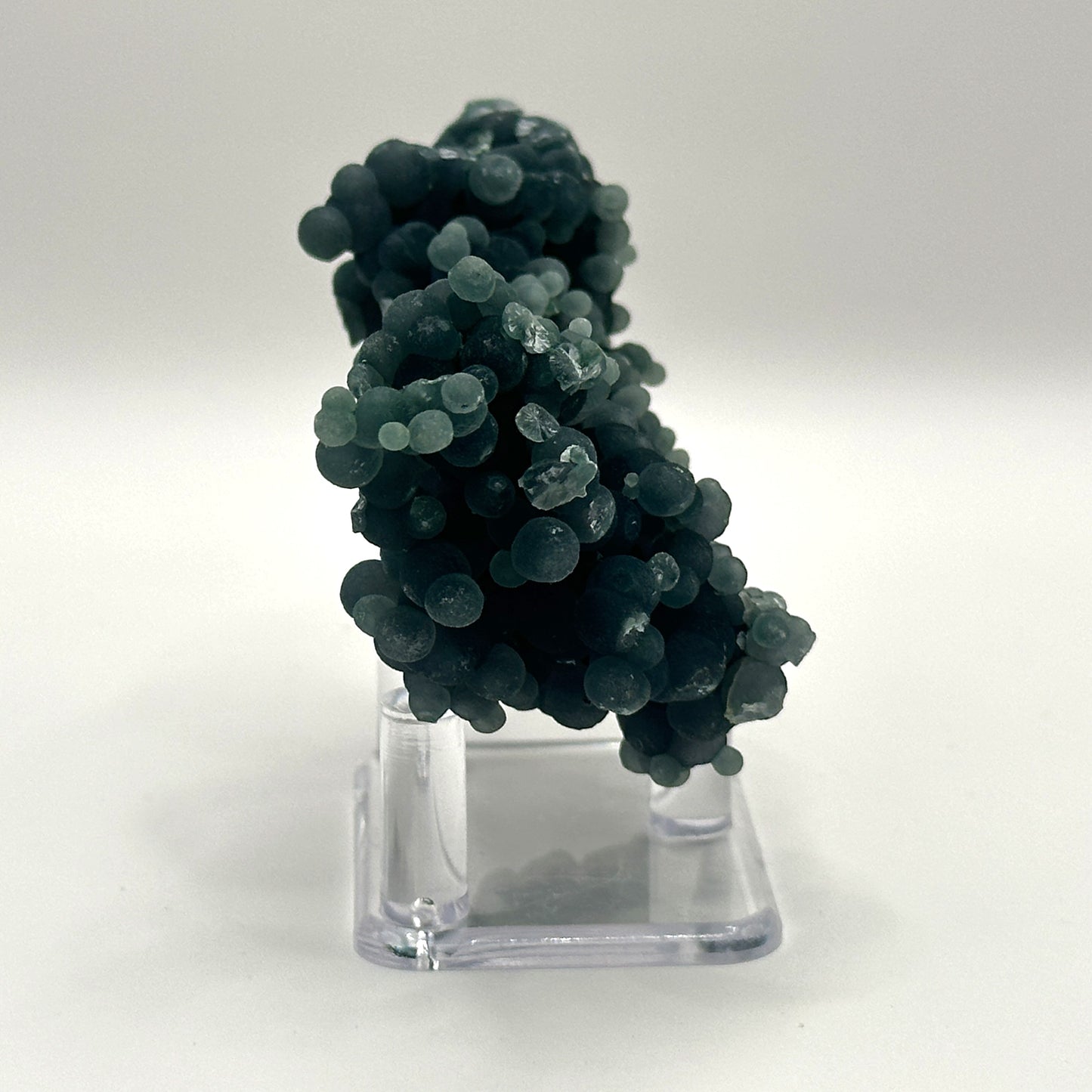 Natural Green Grape Agate Cluster Mineral Specimen for Crystal Collection & Peaceful Home Decor - RMI850