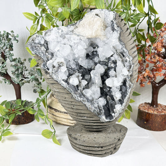 Apophyllite & Chalcedony Mineral Specimen - Gem Avenue Retail