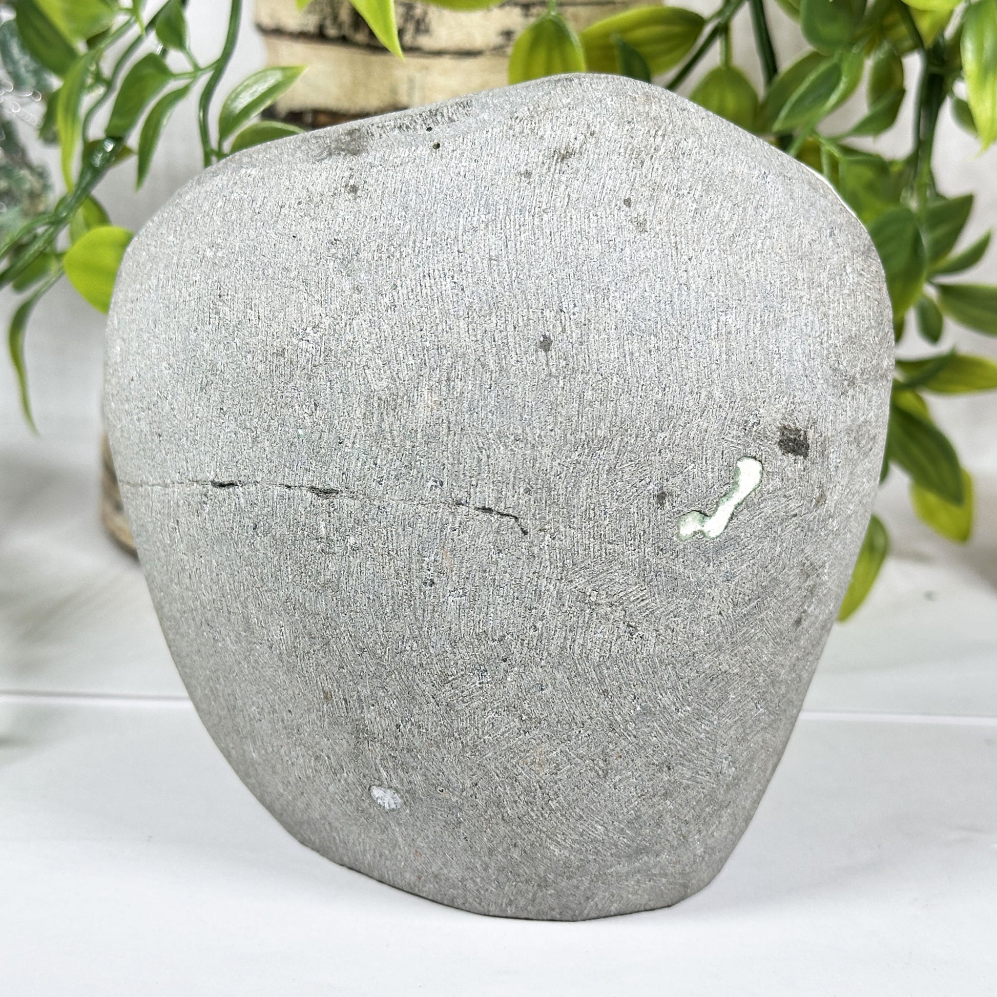 Natural Quartz Mineral Specimen - Gem Avenue Retail