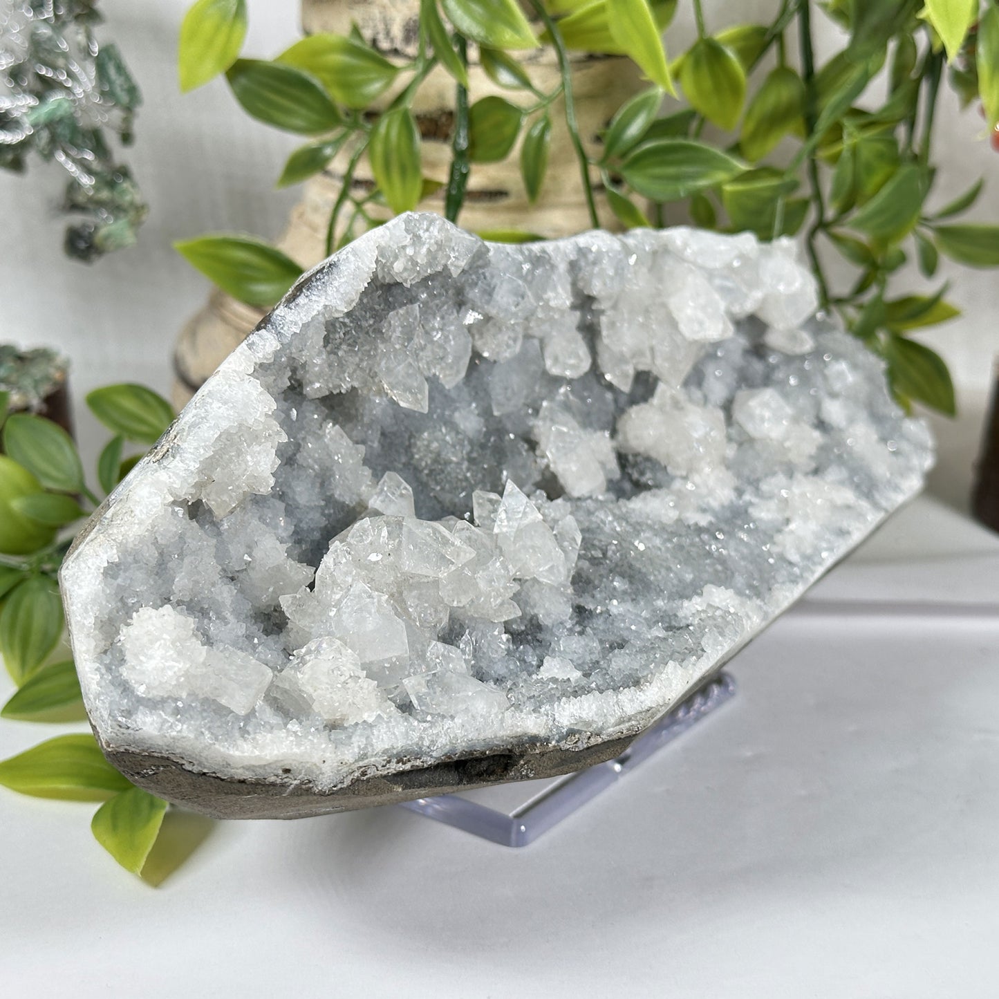 Chalcedony & Apophyllite Mineral Specimen - Gem Avenue Retail