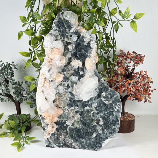Chalcedony,Stilbite & Apophyllite Mineral Specimen - Gem Avenue Retail