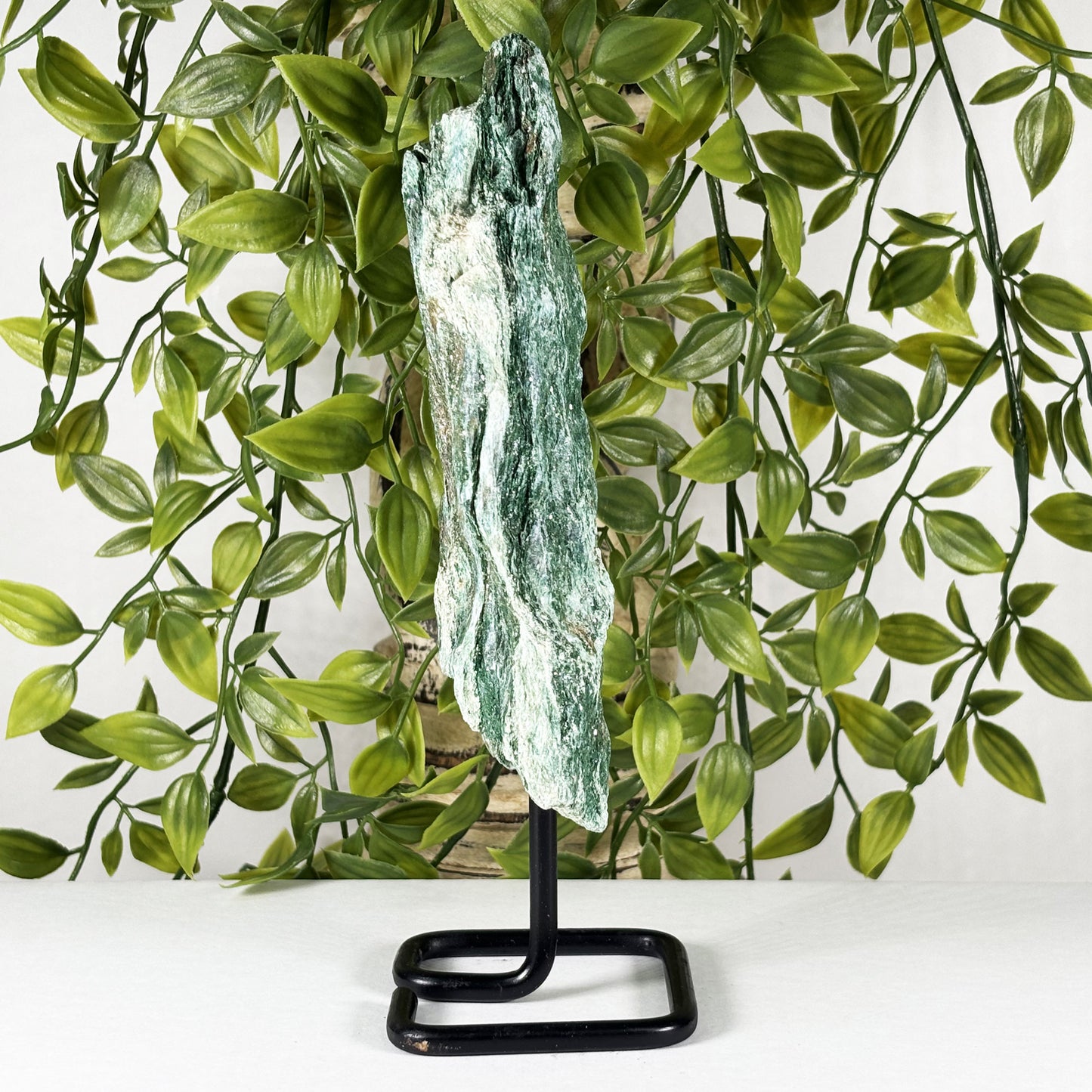 Green Fuchsite Mineral Specimen - Gem Avenue Retail