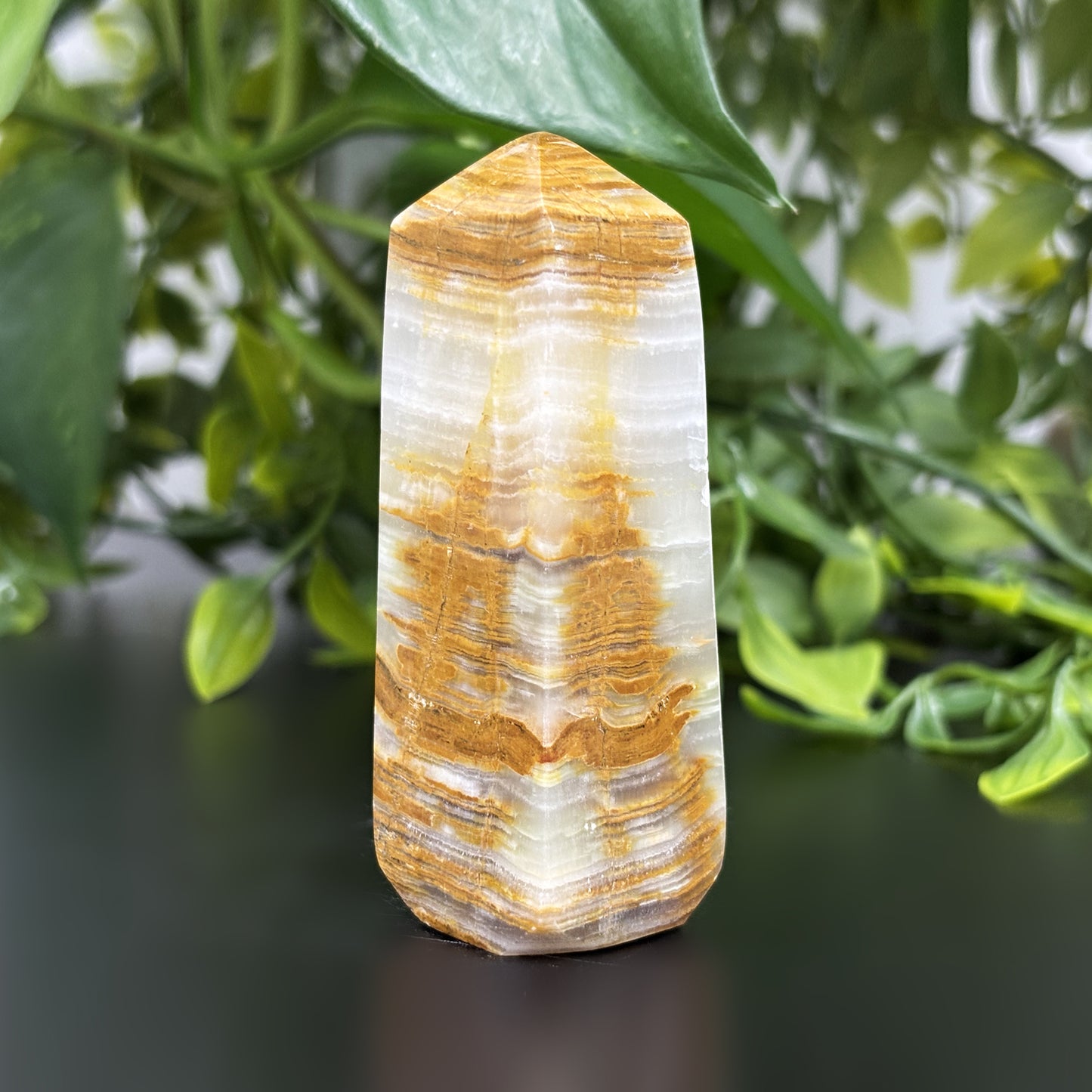 Natural Green Onyx Crystal Obelisk Tower Point Polished Healing Stone for Balance, Strength, Energy & Home Décor - RPO473