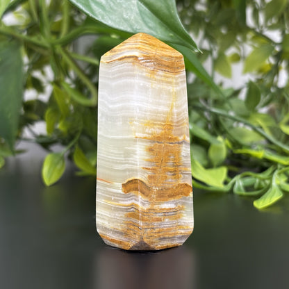 Natural Green Onyx Crystal Obelisk Tower Point Polished Healing Stone for Balance, Strength, Energy & Home Décor - RPO473