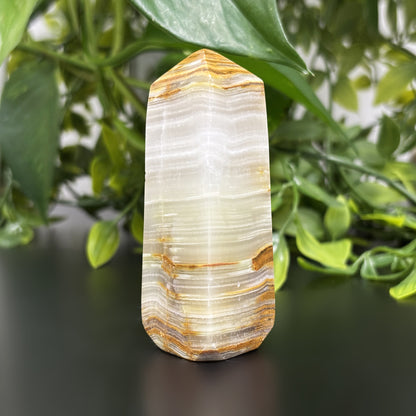 Natural Green Onyx Crystal Obelisk Tower Point Polished Healing Stone for Balance, Strength, Energy & Home Décor - RPO473