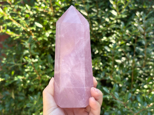 Natural Polished Rose Quartz Crystal Tower Points Powerful Healing Stones for Love,Meditation & Home Decor Ideal for Crystal Collectors & Wellness Practices - RPO511
