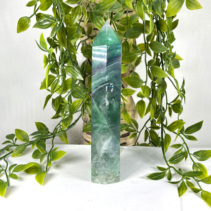 Natural Fluorite Crystal Tower Point Green & Purple Banded Healing Stone - RPO524