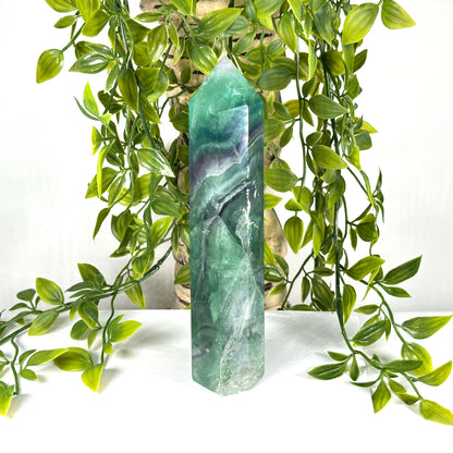 Natural Fluorite Crystal Tower Point Green & Purple Banded Healing Stone - RPO524