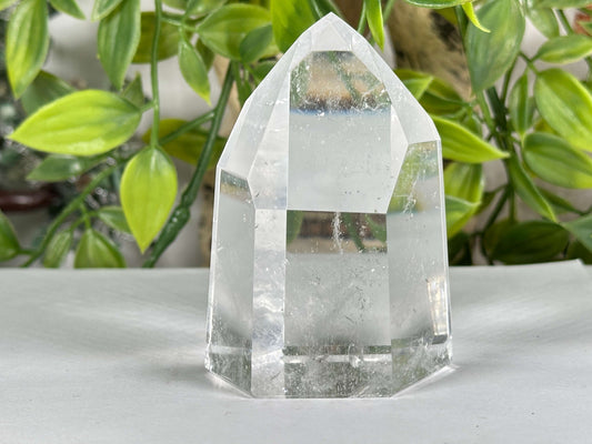 Natural Clear Quartz Crystal Point Tower Brazil Healing Meditation Energy Stone Home Decor Collectible - RPO532