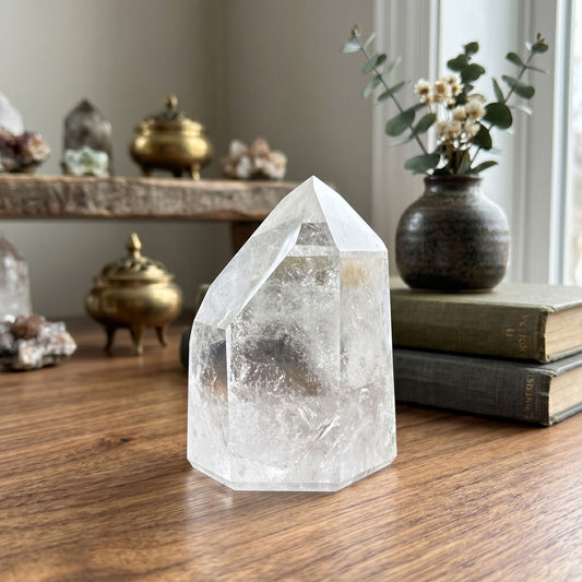 Natural Clear Quartz Crystal Point Tower Brazil Healing Meditation Energy Stone Home Decor Collectible - RPO534