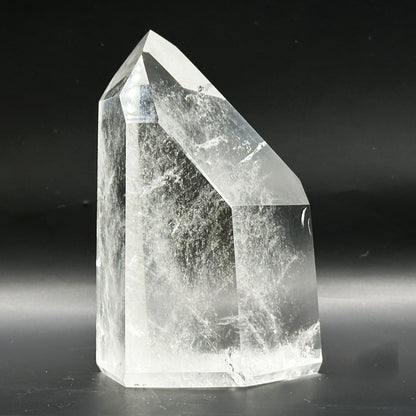 Clear Quartz Crystal Point - Gem Avenue