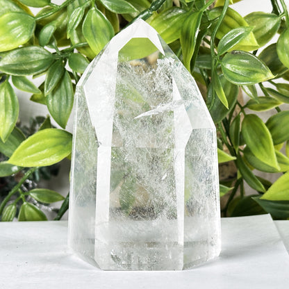 Clear Quartz Crystal Point - Gem Avenue