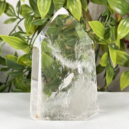 Clear Quartz Crystal Point - Gem Avenue Retail