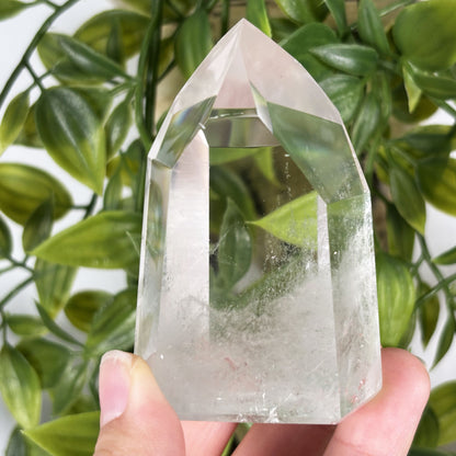 Clear Quartz Crystal Point - Gem Avenue Retail