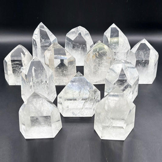 Clear Quartz Crystal Point - Gem Avenue
