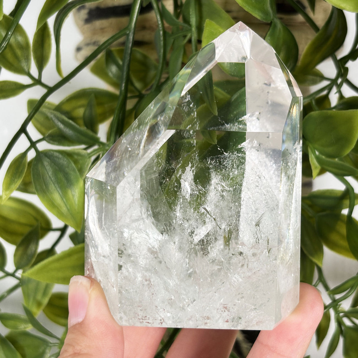 Clear Quartz Crystal Point - Gem Avenue