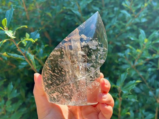 Natural Smoky Quartz Freeform Crystal from Brazil – Polished Self-Standing Smokey Quartz, Healing Stone for Stress Relief, Decorative Mineral & Unique Crystal Display - RPS492