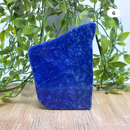 Natural Polished Lapis Lazuli Freeform Stone for Modern Home Decor and Crystal Collection - RPS513