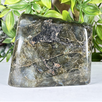 Natural Labradorite Polished Freeform Madagascar Flash Crystal Display Stone for Healing & Home Decor - RPS547