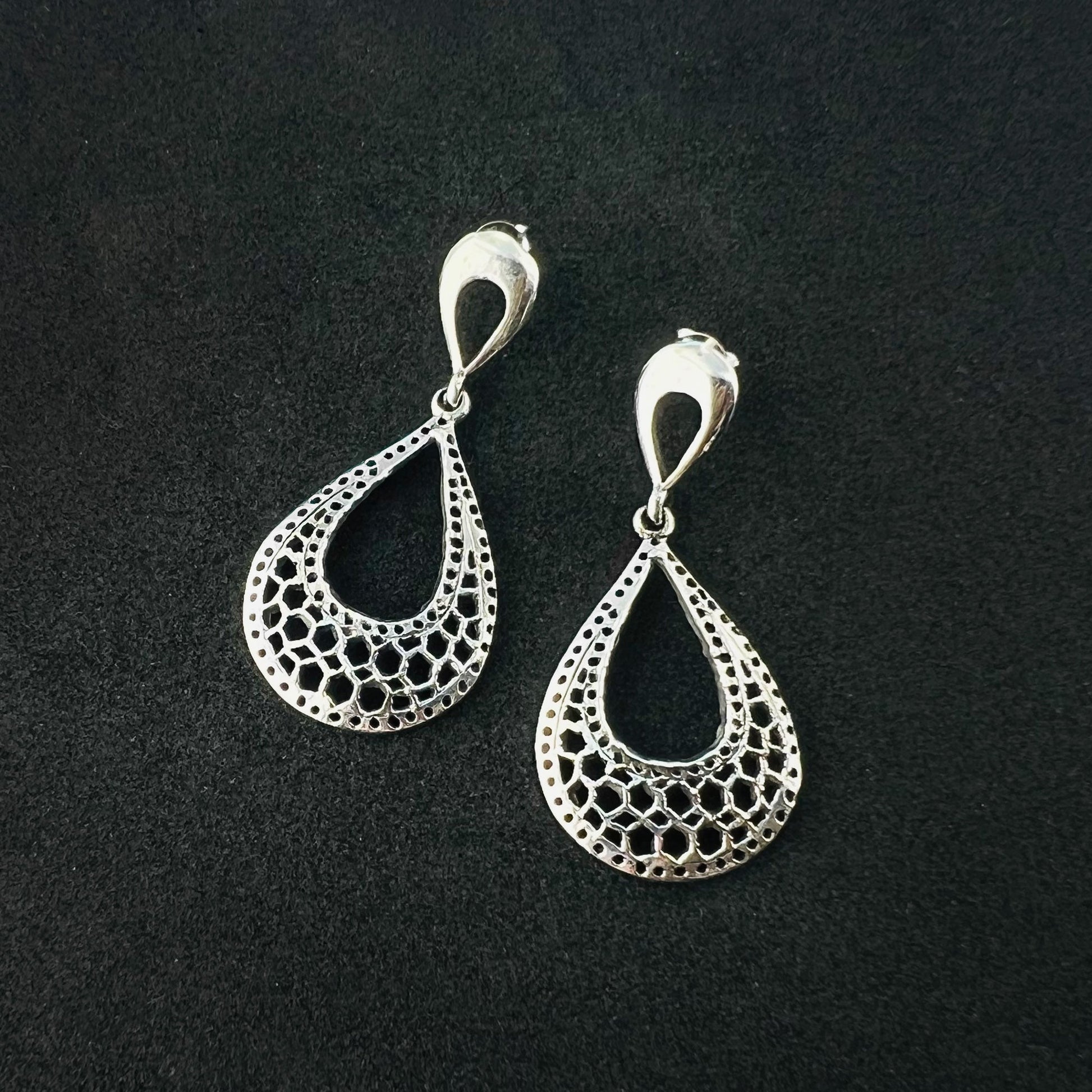 925 Sterling Silver Oxidised Vintage Style Tear Drop Earrings for Women - Gem Avenue