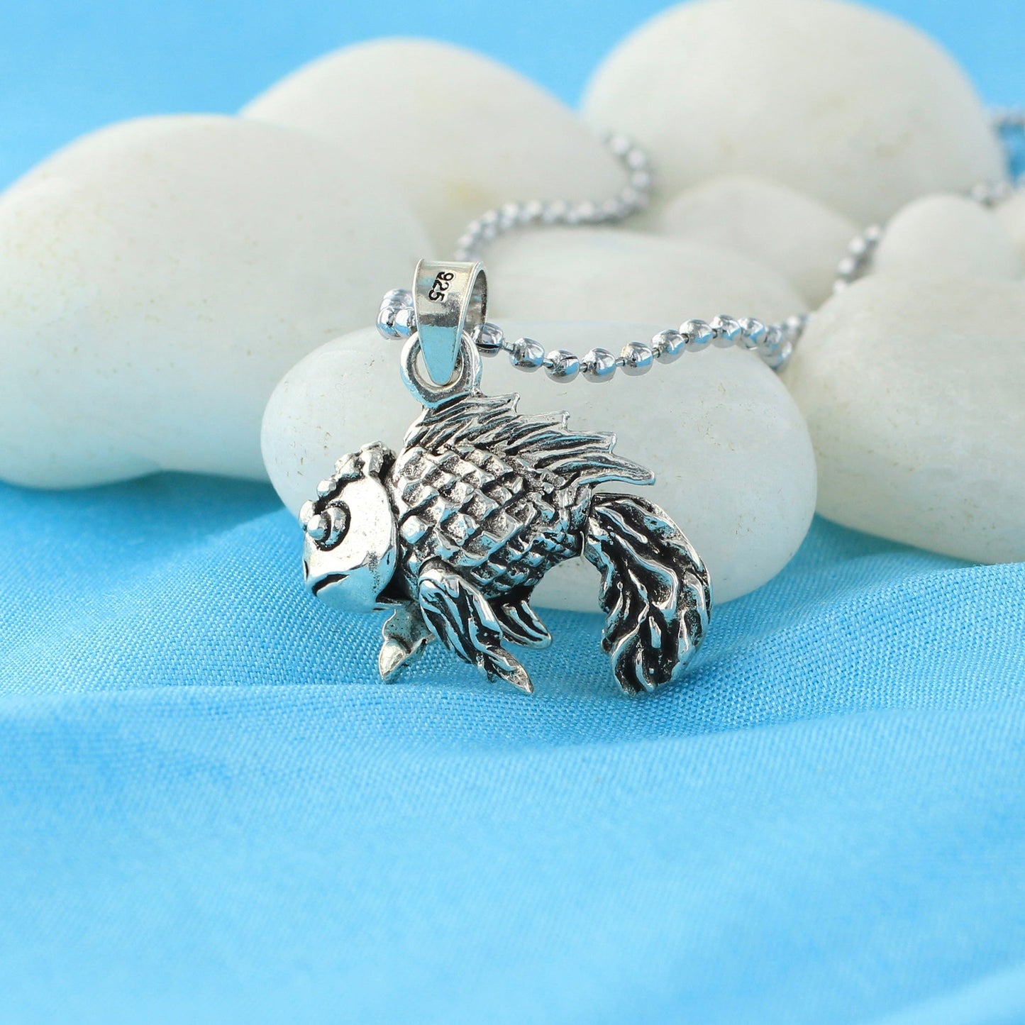 925 Sterling Silver Fish Pendant - Gem Avenue