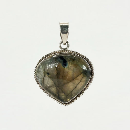 Labradorite Heart Pendant in 925 Sterling Silver Natural Flash Labradorite Gemstone Necklace - GP338