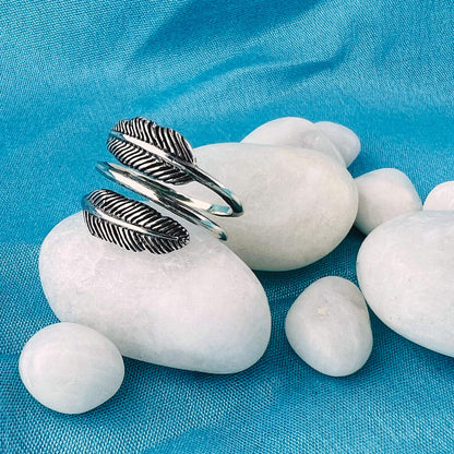 Feather Shaped Oxidised 925 Sterling Silver Ring - Gem Avenue