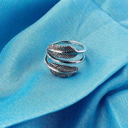 Feather Shaped Oxidised 925 Sterling Silver Ring - Gem Avenue