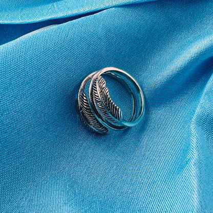Feather Shaped Oxidised 925 Sterling Silver Ring - Gem Avenue
