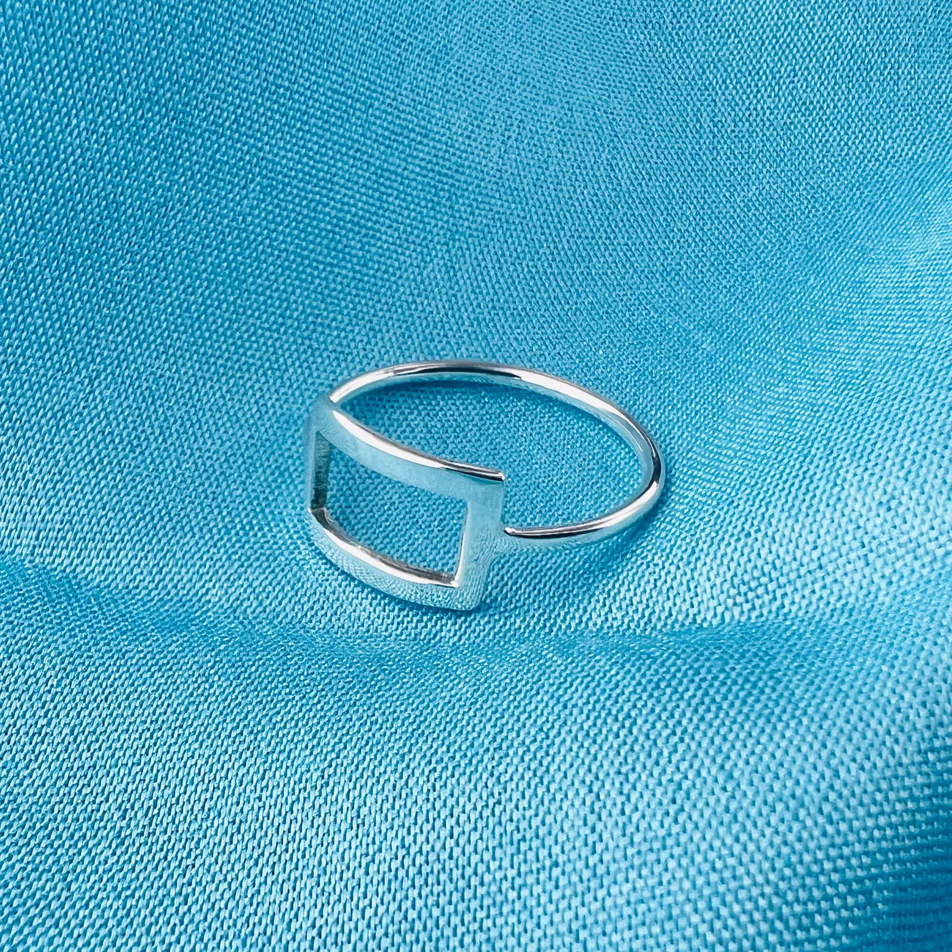 Open Rectangle Shape 925 Sterling Silver Ring - Gem Avenue