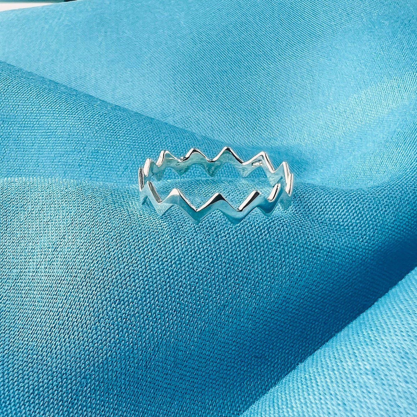 Modern Zig Zag 925 Sterling Silver Ring