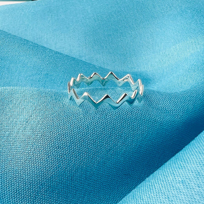 Modern Zig Zag 925 Sterling Silver Ring