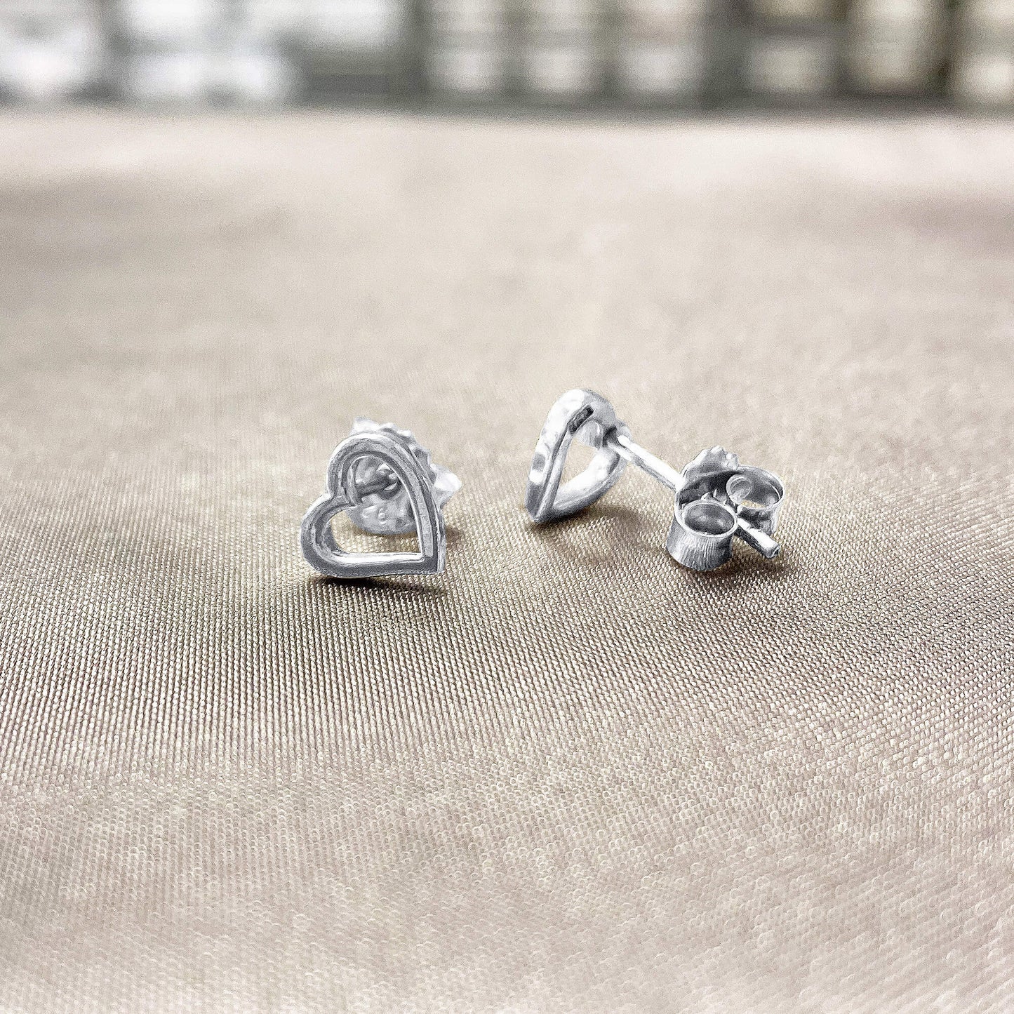 925 Sterling Silver Open Heart Post Back Stud Earrings Love - Gem Avenue