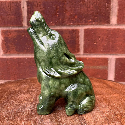 Hand Carved Wolf Natural Nephrite Jade Crystal Gemstone Figurine Animal Sculpture Home Decor - Gem Avenue