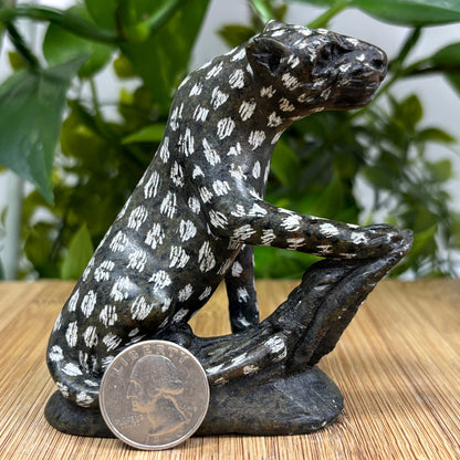 Serpentine Leopard Figurine - Gem Avenue