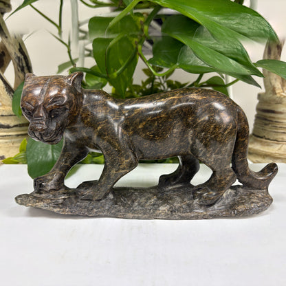 Serpentine Panther Figurine - Gem Avenue