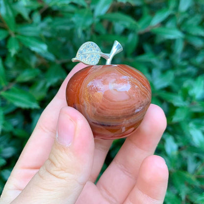 Apple-Shaped Crystal Stone Carving for Luck, Meditation & Home Decoration - RSH218