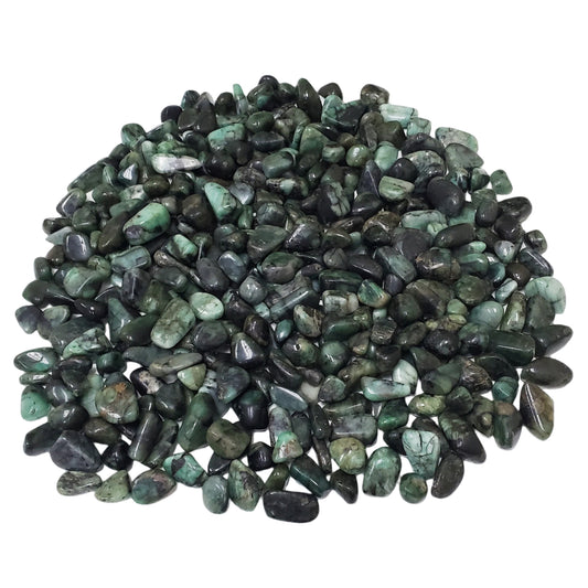 Emerald Tumbled Stone - Gem Avenue