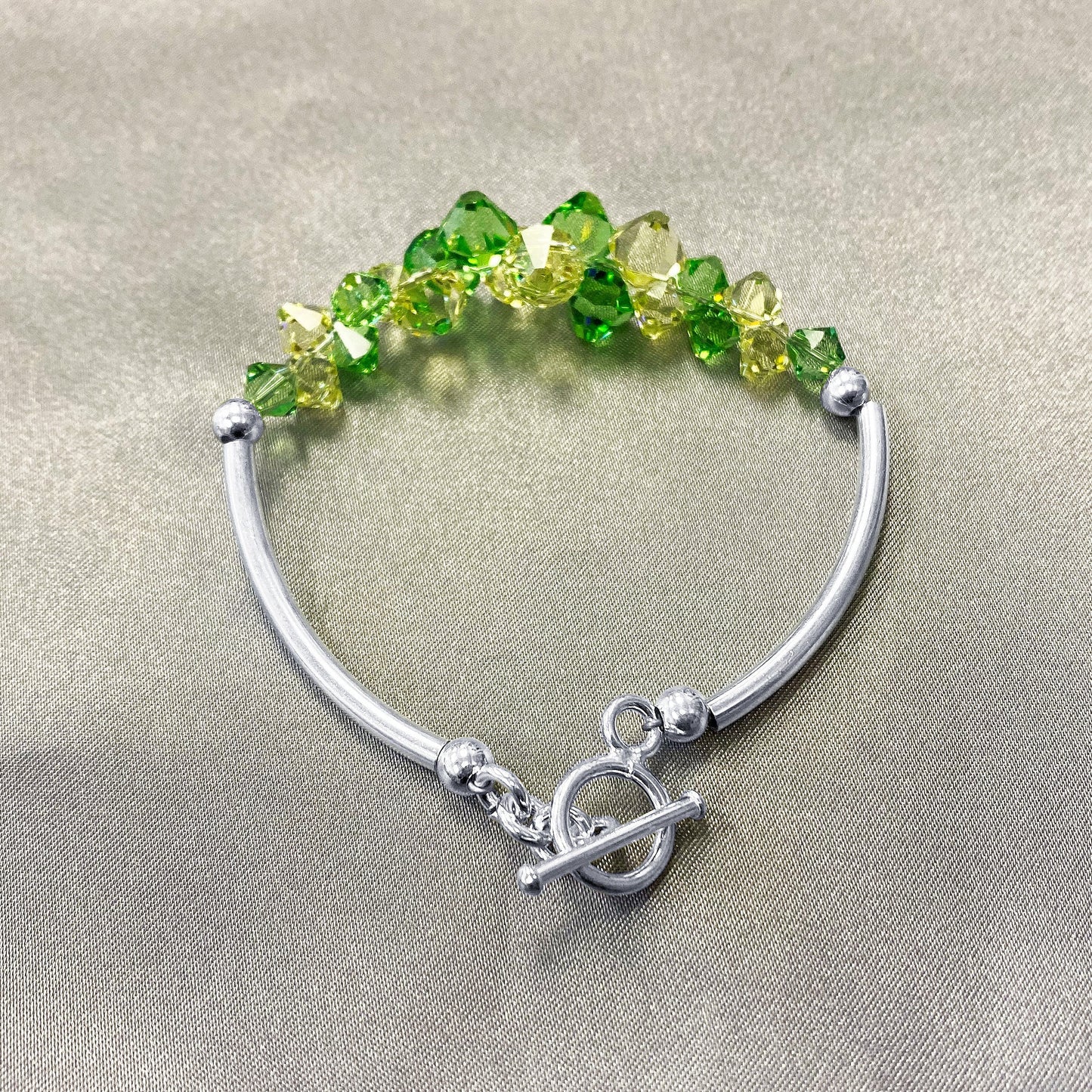 .925 Sterling Silver Bracelet with Austrian Crystals 7.5 Inches