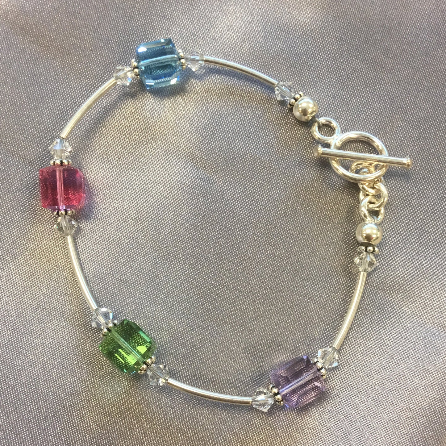 Sterling Silver 7.5 inch Bracelet with Cube Shape Austrian Crystals