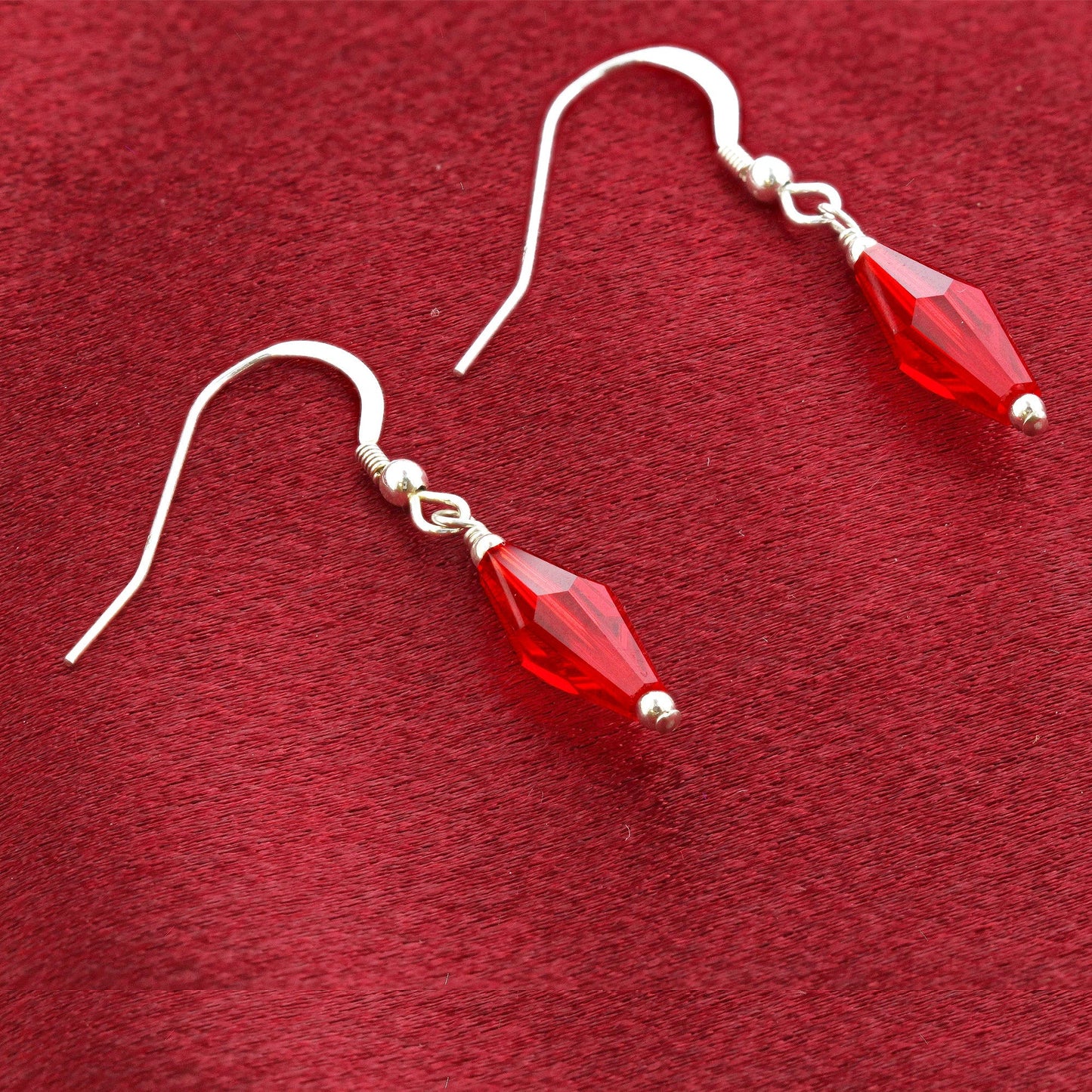 925 Sterling Silver Dangle Earrings with Polygon Shape Austrian Crystals