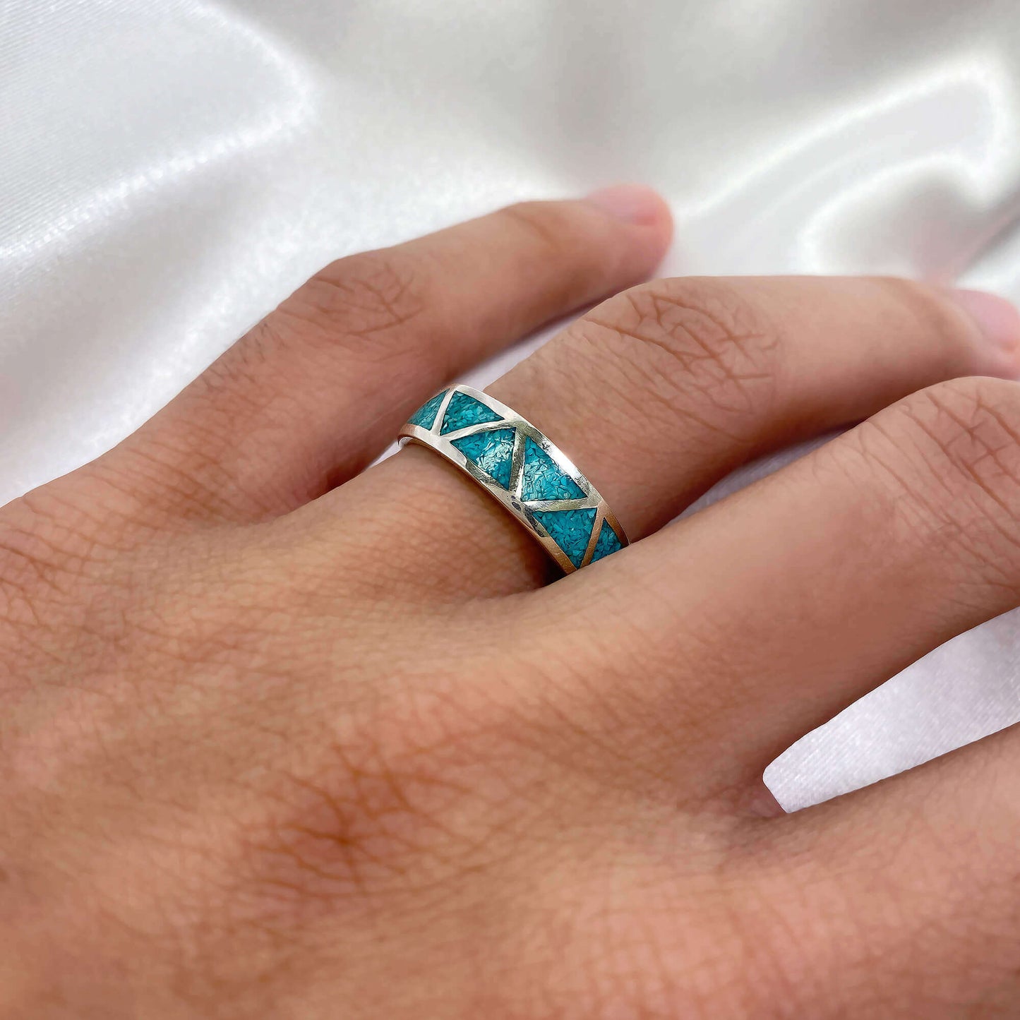 925 Sterling Silver 6mm Turquoise Gemstone Unisex Wedding Band