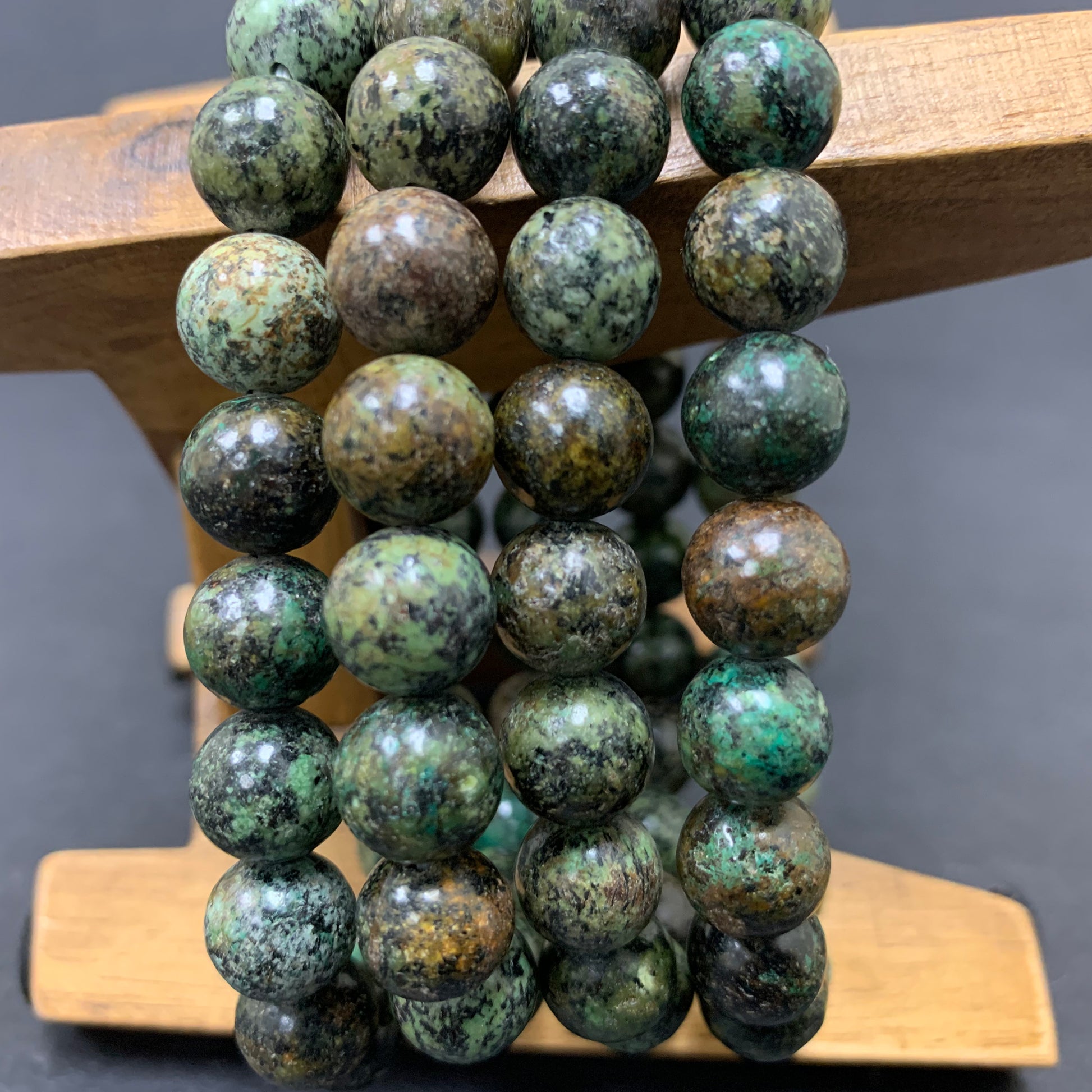 African Green Turquoise Bead Unisex Handmade Stretch Bracelet - Gem Avenue